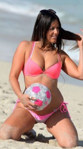 Claudia Romani in sexy pink bikini