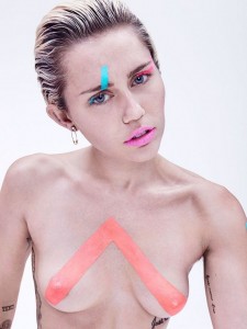 Miley Cyrus nipples naked