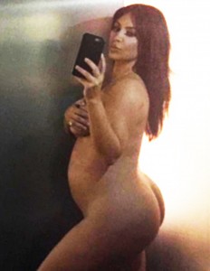 Kim Kardashian pregnant nude selfie