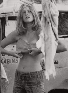 Melanie Griffith sexy yong 1975