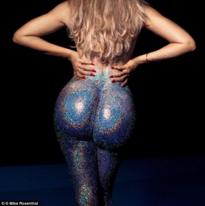 Khloe Kardashian sexy ass