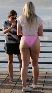 iskra-lawrence-ass-sexy-booty