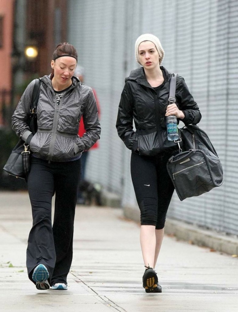Anne Hathaway sexy and paparazzi pics The Fappening Leak 2014 2025