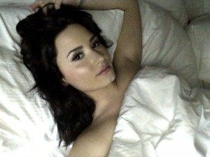 Demi Lovato selfie