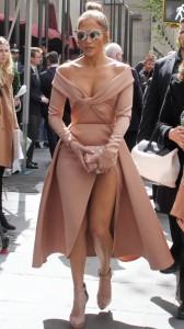 Jennifer Lopez sexy dress